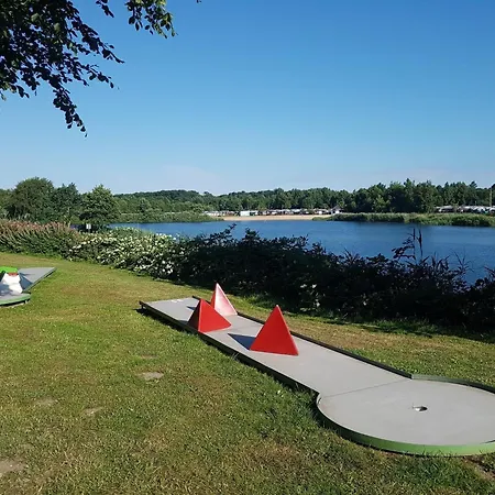 Luxuswohnwagen Wels Am Kransburger 354a 营地